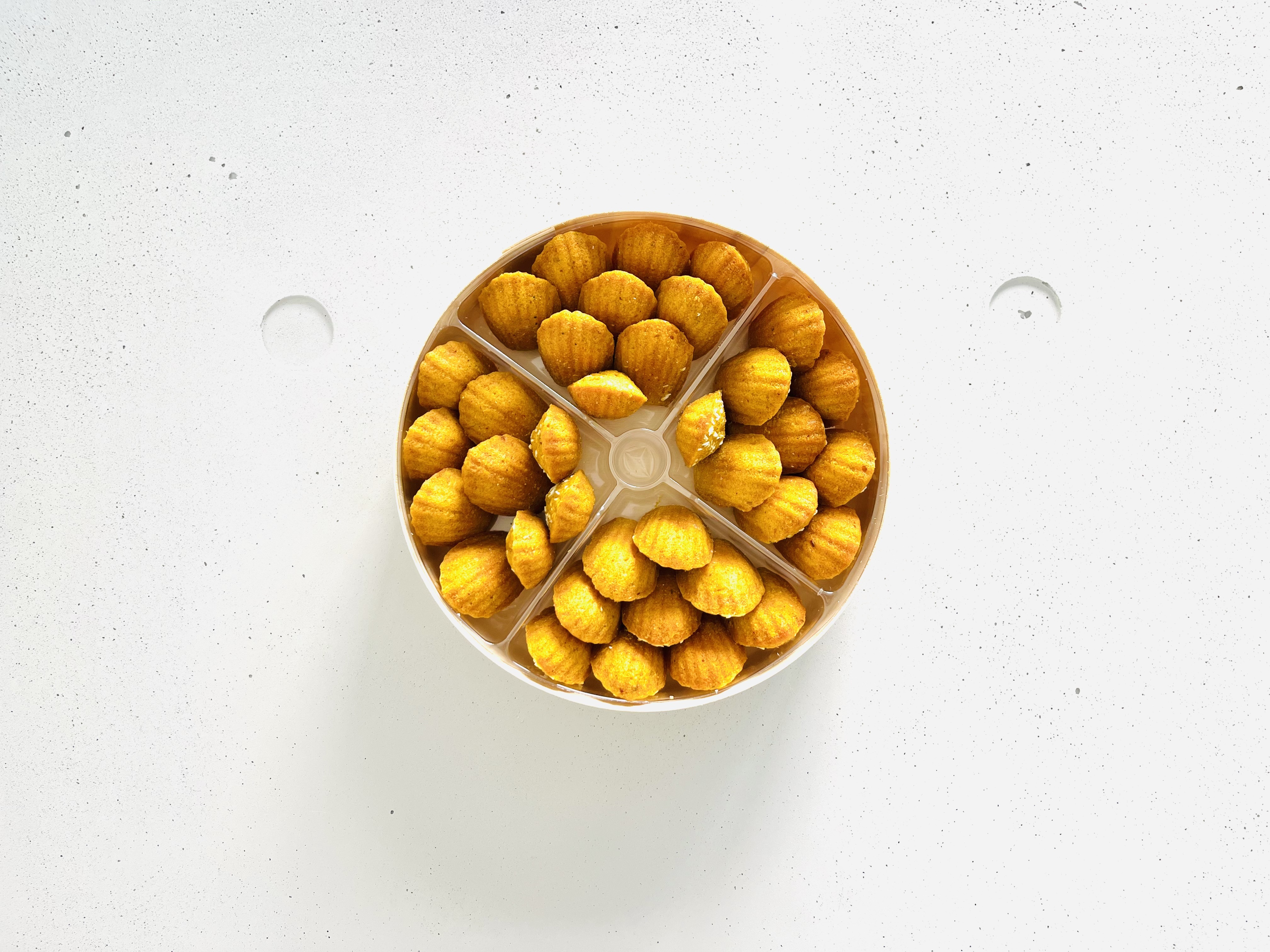 Woodbox madeleine ananas curry