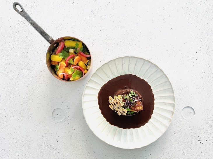 Paleron de boeuf fa&ccedil;on Rossini , jus cors&eacute; au Syrah, p&ocirc;el&eacute;e de l&eacute;gumes